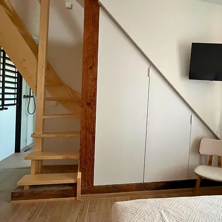 Dom Przy Czerwonym Szlaku - The Red Trail Farm stay