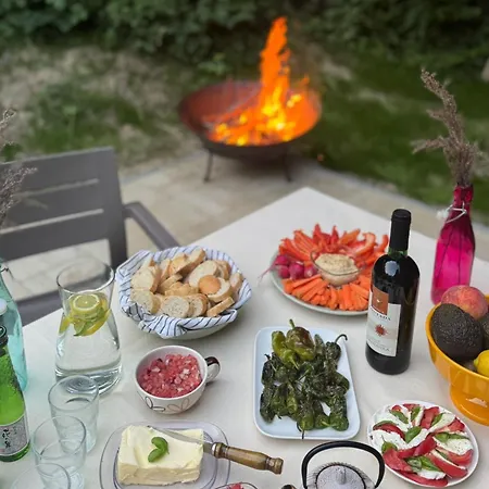 Farm stay Dom Przy Czerwonym Szlaku - The Red Trail