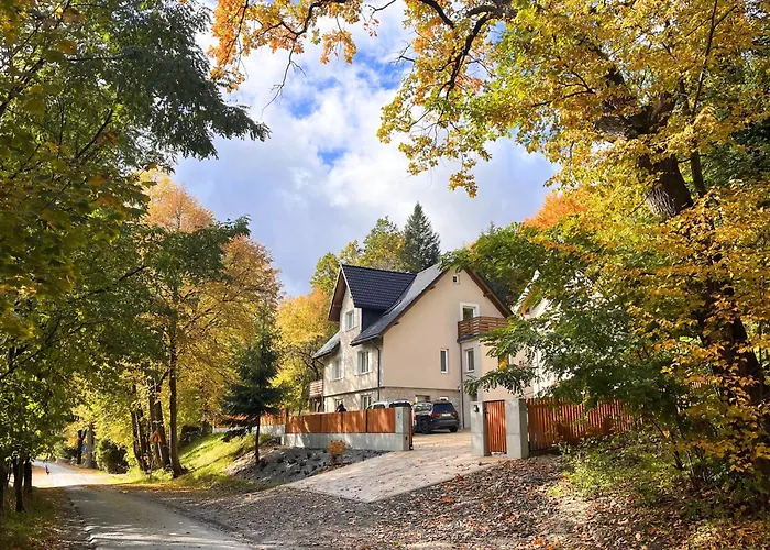 בית חווה Dom Przy Czerwonym Szlaku - The Red Trail *